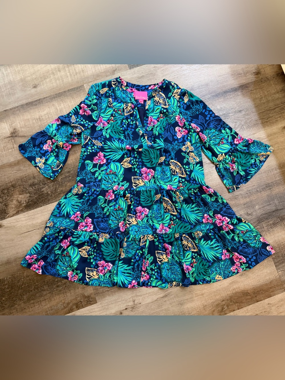 Lilly Pulitzer Gabriel Size 12
Tunic Dress Low Tide Navy Life Of The Party - Picture 15 of 16